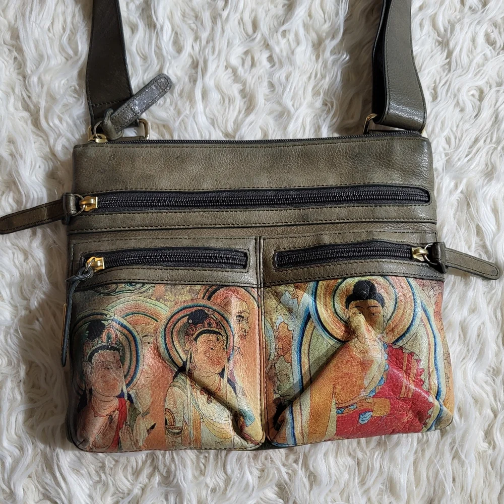 Jeon Los Angeles Clutch / Crossbody Bag - Picture 2 of 13